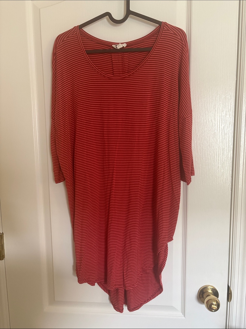 Floreat for Anthropologie Red Striped Scoop-Neck 3/4 Sleeve Tunic Top
